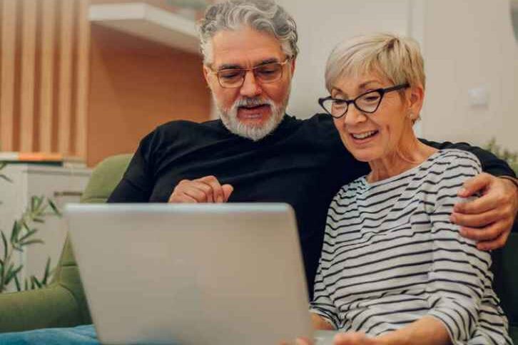 Couple planning their retirement